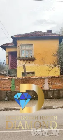 Двуетажна къща в село Васил Левски, обл. Стара Загора