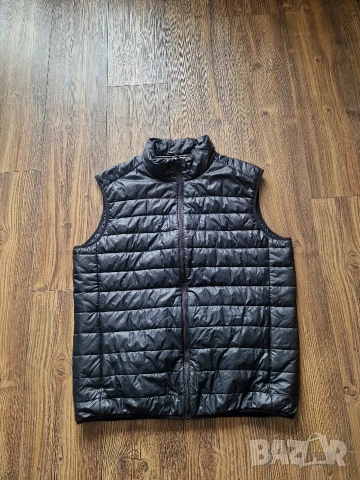 Страхотна мъжка грейка елек JACK WOLFSKIN размер XL 