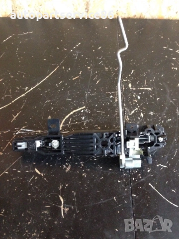 Предна лява външна дръжка на странична врата сребърен за Mazda 6 2.2D (2007-2011) R8376, снимка 2 - Части - 53729318