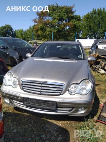 Mercedes-Benz C 200, снимка 4 - Автомобили и джипове - 42454736