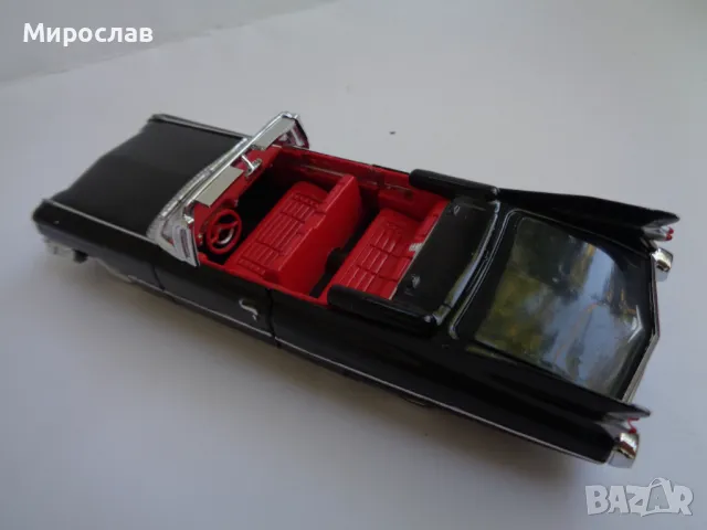 1:43 DINKY MATCHBOX CADILLAC COUPE DE VILLE КОЛИЧКА МОДЕЛ, снимка 5 - Колекции - 47288394