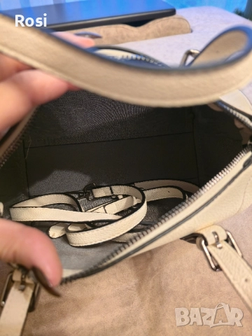 Нова дамска чанта, снимка 2 - Чанти - 52451185