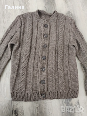 Две жилетки   ръчно плетиво, снимка 5 - Жилетки - 52775889