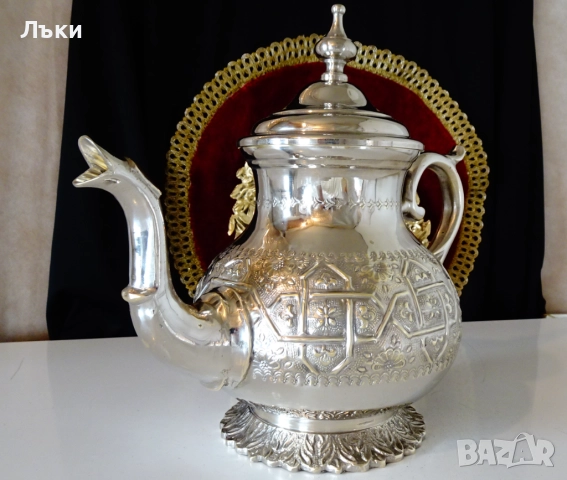 Посребрен марокански чайник,кана Touzani Mohamed. , снимка 3 - Антикварни и старинни предмети - 52776856