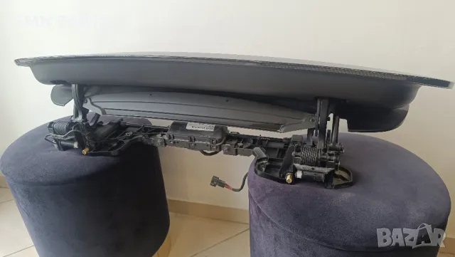 Продавам заден прибиращ се спойлер за Porsche Panamera от въглеродни влакна (карбон), снимка 9 - Части - 49120912