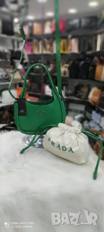 чанти prada milano , снимка 1 - Чанти - 48611128