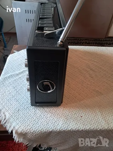 радио.Grundig Satellit2000 Транзистор, снимка 3 - Радиокасетофони, транзистори - 49913723
