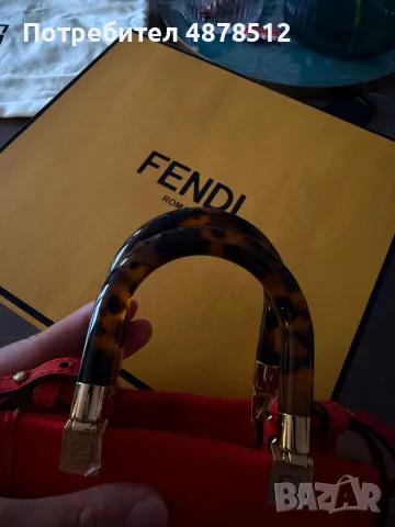 Оригинална чанта Fendi, снимка 9 - Чанти - 55904463