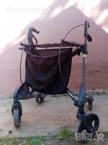 Проходилка  / ролатор/ за възрастни, снимка 2 - Ролатори - 52047519