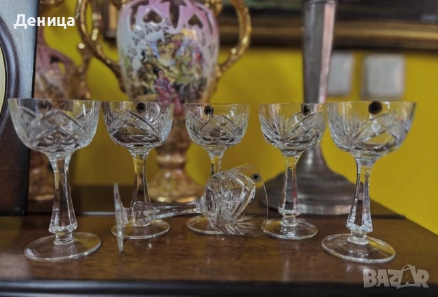 Сливенски кристални чаши “Зорница” 6 броя-90 мл пълни Наличен етикет Цена-120 лв/61.36€