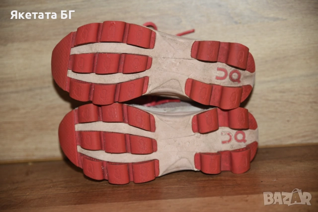 On Cloud оригинални маратонки, номер 36, снимка 5 - Маратонки - 53793543