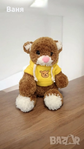 Ръчно плетено мече, снимка 4 - Плюшени играчки - 52260197