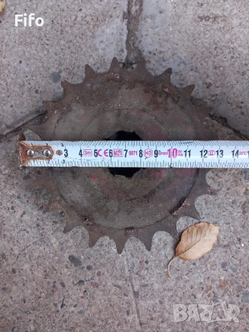 Зъбно колело за верига за силоотводния вал , снимка 6 - Селскостопанска техника - 51726450