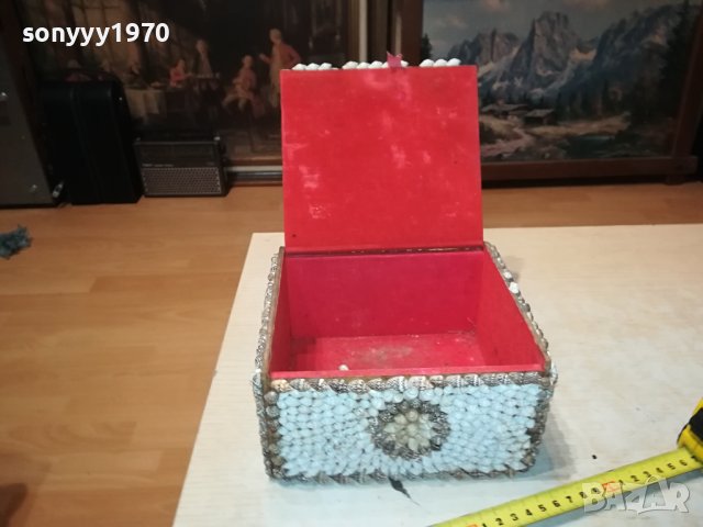 КУТИЯ ОТ ГЕРМАНИЯ С МИДИ 1406231206M