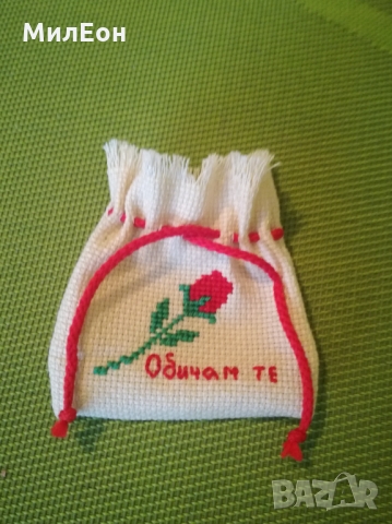 Ръчно изработена торбичка за бижута, снимка 2 - Други - 36065632