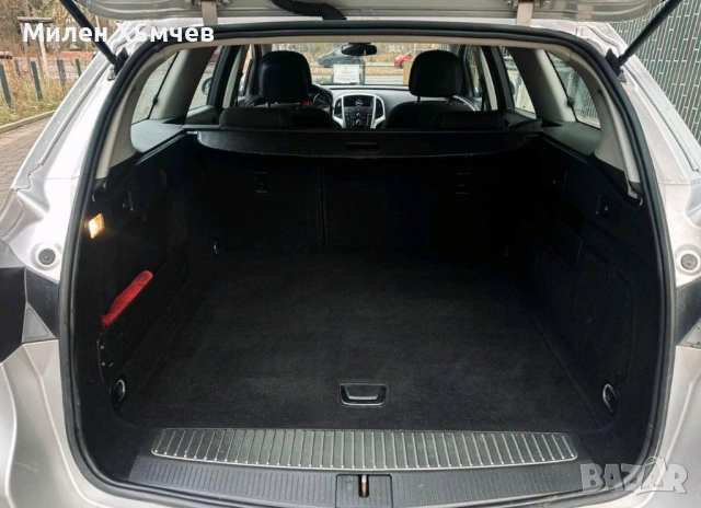 Опел  Астра 1,7D 2012г.110кс.