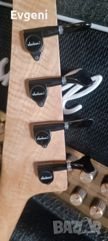 Бас китара Charvel model 2B, снимка 6 - Китари - 51814103