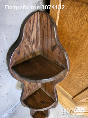 Масивна дъбова етажерка за ъгъл, снимка 2 - Етажерки - 49680257