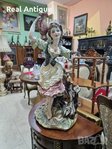Уникална огромна антикварна колекционерска порцеланова фигура статуетка Capodimonte 