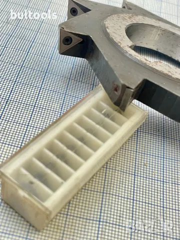 Ъглова фреза с твърдосплавни пластини, снимка 4 - Други инструменти - 48028546