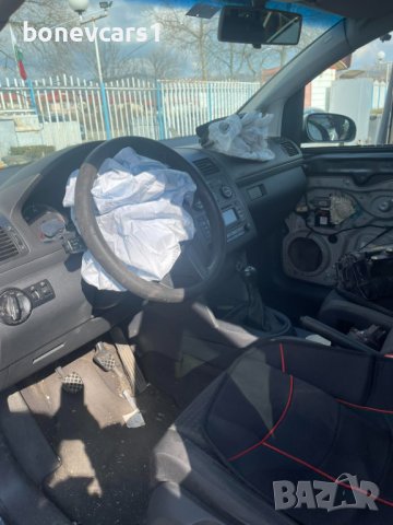 Фолксваген Туран Volkswagen Touran 1.9 tdi 101 kc 2005Г на части, снимка 4 - Автомобили и джипове - 44398522