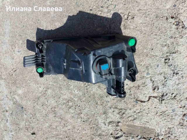 Десен халоген за Фолксваген Тоуран, снимка 3 - Части - 34210459