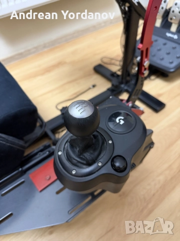 Logitech G29 + Shifter + Ръчна + Playseat кокпит – пълен сетъп, снимка 5 - Джойстици и геймпадове - 56324465