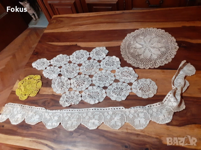 Лот стари плетива на една кука