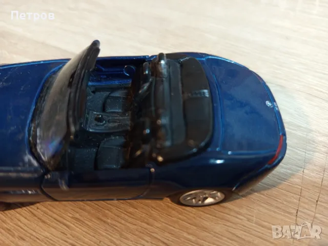 BMW Z8 1:38, снимка 9 - Колекции - 47709734