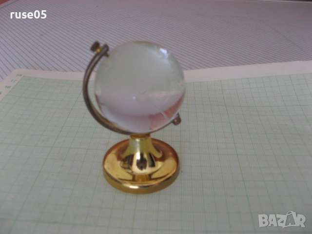 Глобус стъклен с метална основа, снимка 2 - Други стоки за дома - 53583563