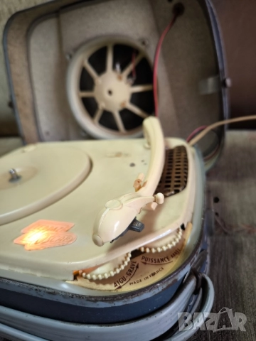 грамофон Teppaz Oscar, снимка 4 - Грамофонни плочи - 52246157