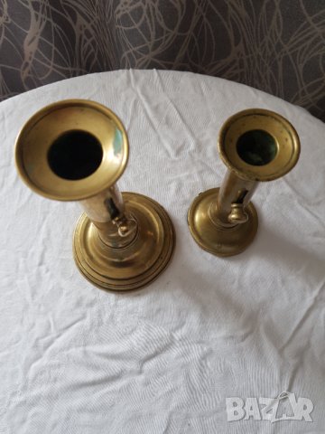 Два броя бронзови свещници с повдигач, снимка 7 - Антикварни и старинни предмети - 44383489
