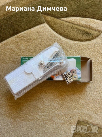 Мини електрическа шевна машина – компактна и удобна , снимка 4 - Шевни машини - 53660983