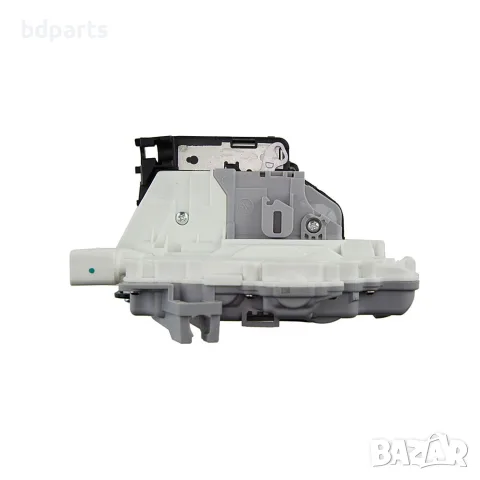Брава за предна дясна врата VW, Passat B6, Tiguan 5N, Audi A4 A5 Q5 Q7, снимка 12 - Части - 56142170