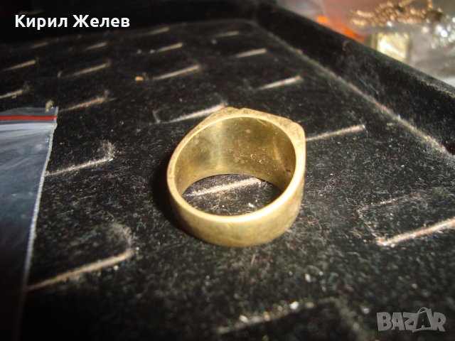 СТАР ПОЗЛАТЕН БРОНЗОВ ПРЪСТЕН ОРНАМЕНТИРАН РЪЧНО МАЙСТОРСКА АРТ ДЕКО СТИЛ ИЗРАБОТКА МАСИВЕН 90159, снимка 3 - Антикварни и старинни предмети - 33846825