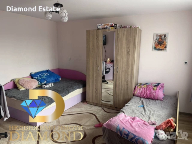 Двуетажна къща в село Върбица, обл. Хасково, снимка 9 - Къщи - 53492512