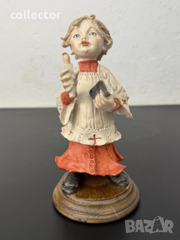 Порцеланова фигура - Capodimonte. №7945, снимка 9 - Колекции - 53822279