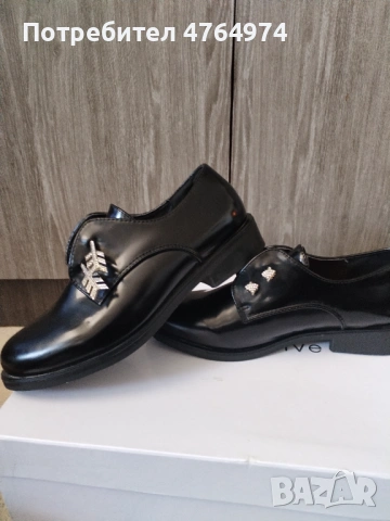 Дамски черни обувки, снимка 2 - Дамски елегантни обувки - 53835060