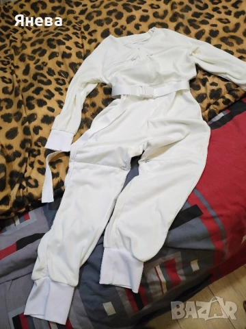 Дамскиспортен плюшен гащеризон