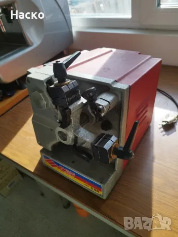 Автоматична секретна ключарска машина Cea, снимка 2 - Други машини и части - 47834483