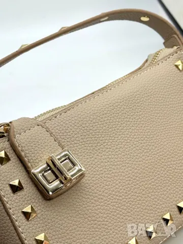 чанти 22х12см valentino garavani, снимка 6 - Чанти - 50406658