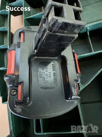 Винтоверт Bosch psr 12, снимка 3 - Винтоверти - 55939554