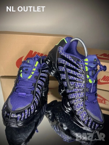 Спортни маратонки Nike Shox, снимка 3 - Маратонки - 53426195