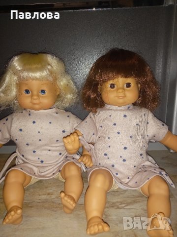 Две кукли сестрички