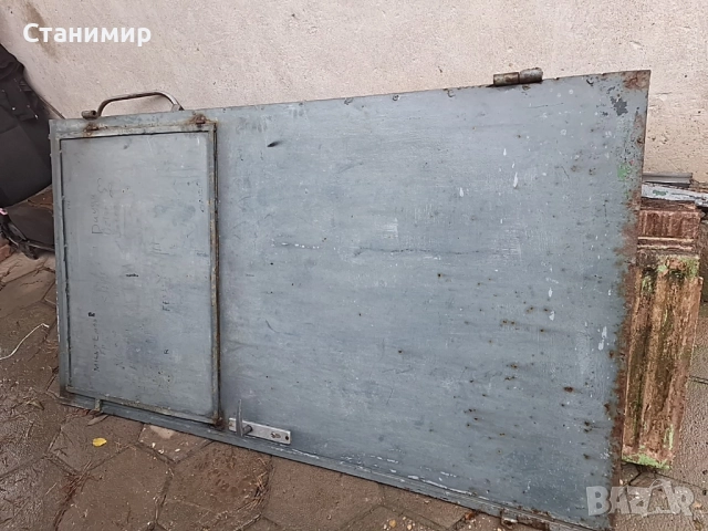 Гаражна врата 240/187 см, снимка 2 - Други - 52587004