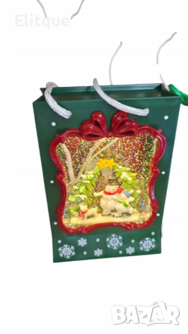 Празнична Коледна декорация във вид на подаръчна чанта със светлини и снежен ефект, снимка 5 - Други стоки за дома - 52831794