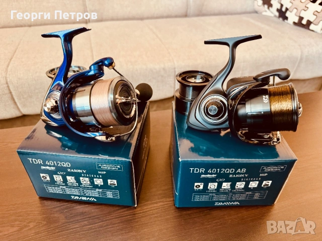 Продавам 2 бр. чисто нови макари Daiwa 24 TDR 4012 QD, снимка 6 - Макари - 53834086