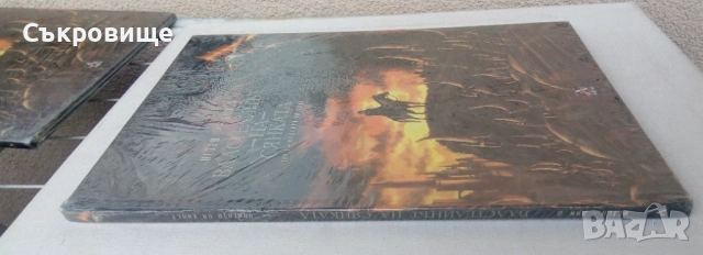 Властелинът на сянката - цветен комикс голям формат с твърди корици, снимка 16 - Списания и комикси - 52790211