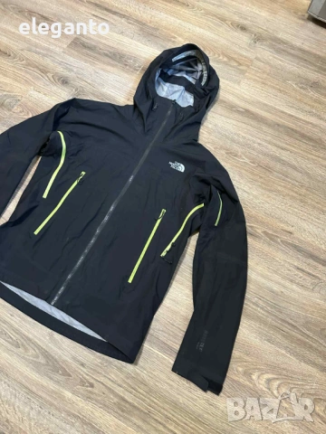 Висок клас мъжко яке The North Face  OROSHI GoreTex Hard Shell Pro Jacket , M размер , снимка 3 - Якета - 53273073
