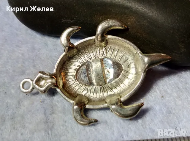 СИМПАТИЧЕН СРЕБРИСТ ФОГУРАЛЕН АРТ МЕДАЛЬОН КОСТЕНУРКА с ФАСЕТИРАН СИН КРИСТАЛ 48834, снимка 3 - Колиета, медальони, синджири - 48829789